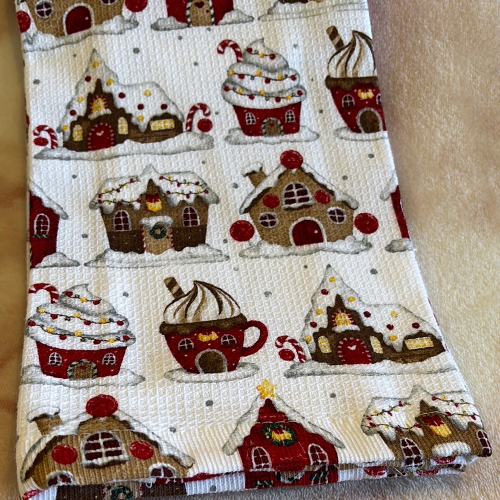 Gingerbread Houses Christmas Kitchen Towels Set of 2 NWT %100 Cotton - Picture 9 of 16